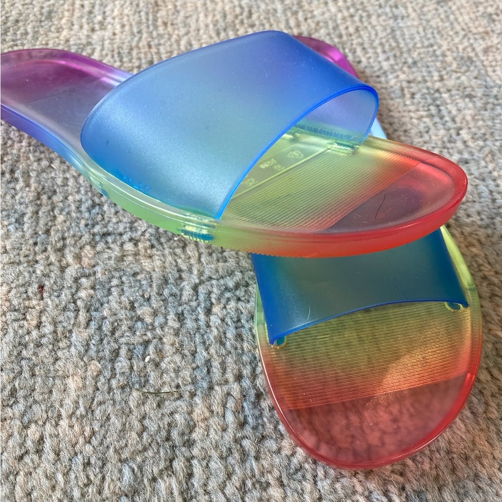 Multicolor flats